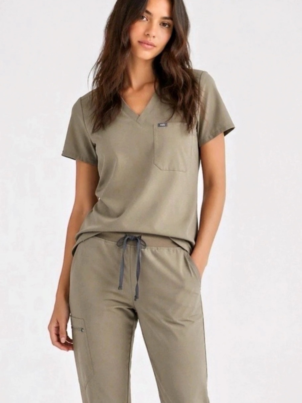 FIGS High Waisted Zamora Jogger Scrub Pants in Latte (Size M/P)